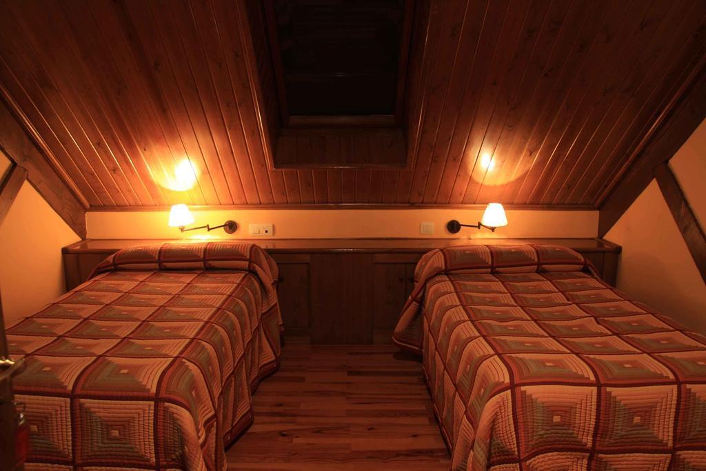 Hotel, Bungalows Y Camping Víu Dış mekan fotoğraf